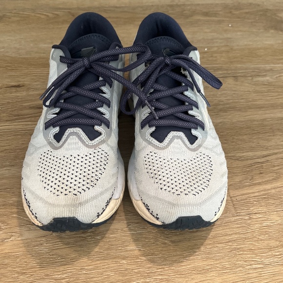 Mizuno Wave Sky 4 Waveknit - Picture 1 of 3